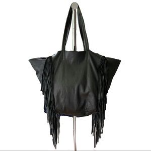 ✨Cleobella Hendrix fringe tote PRISTINE CONDITION!
